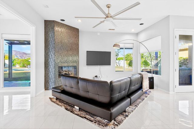 5 Curie Court, Rancho Mirage, CA 92270