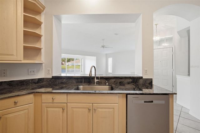 704 TILBURY COURT 704, Sun City Center, FL 33573