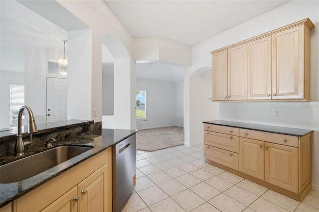 704 TILBURY COURT 704, Sun City Center, FL 33573