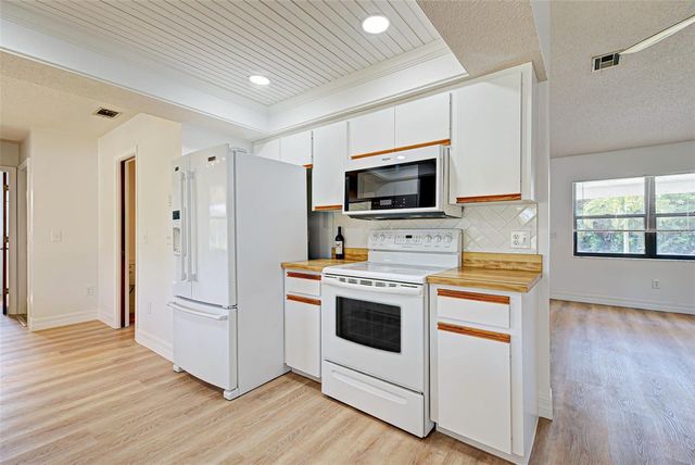 10438 WATERFORD AVENUE, Englewood, FL 34224