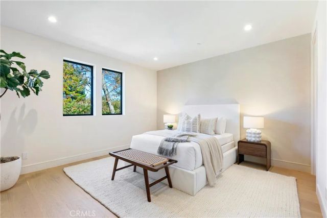 13944 Valleyheart Drive, Sherman Oaks, CA 91423