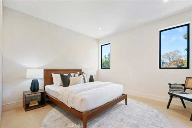 13944 Valleyheart Drive, Sherman Oaks, CA 91423