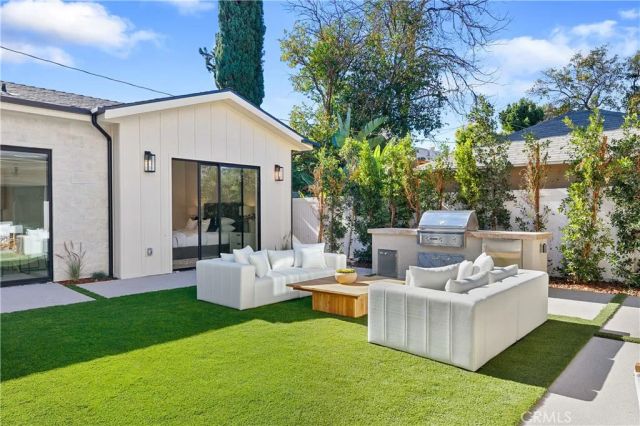 13944 Valleyheart Drive, Sherman Oaks, CA 91423