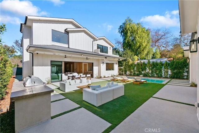13944 Valleyheart Drive, Sherman Oaks, CA 91423