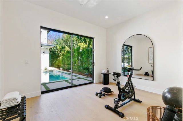 13944 Valleyheart Drive, Sherman Oaks, CA 91423