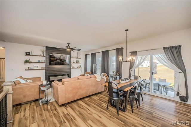 619 Schapers Court, Moscow Mills, MO 63362