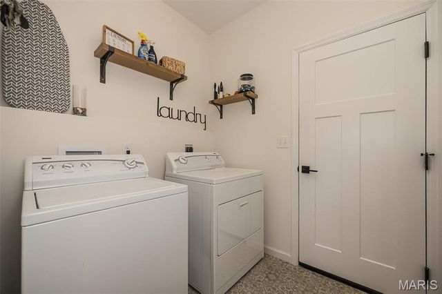 619 Schapers Court, Moscow Mills, MO 63362