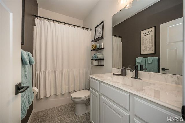 619 Schapers Court, Moscow Mills, MO 63362