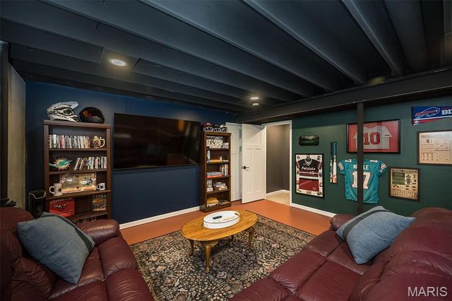 619 Schapers Court, Moscow Mills, MO 63362