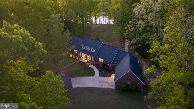 6406 CARTER LN, Mineral, VA 23117