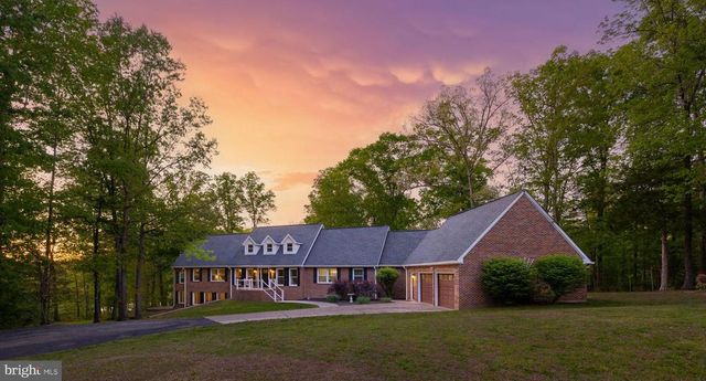 6406 CARTER LN, Mineral, VA 23117