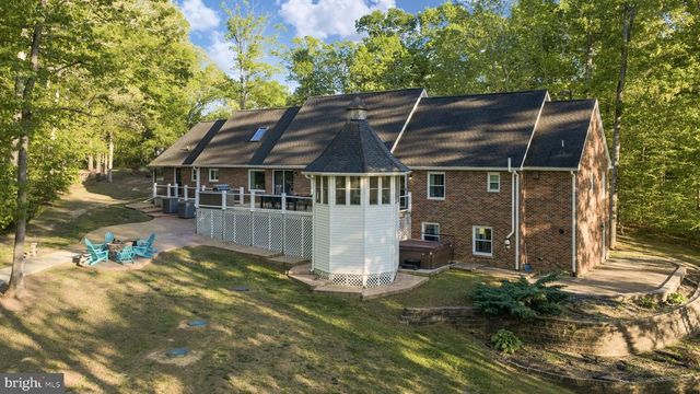 6406 CARTER LN, Mineral, VA 23117