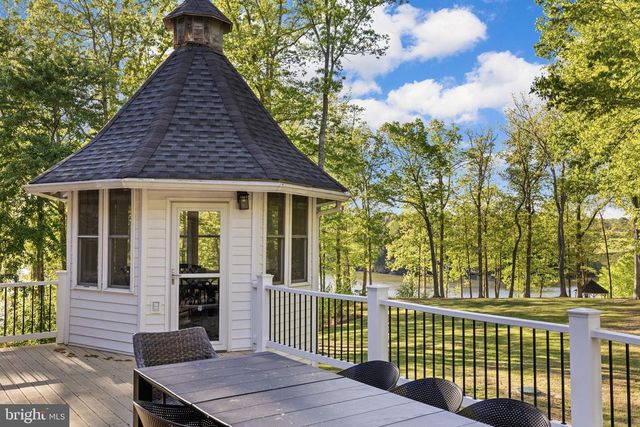 6406 CARTER LN, Mineral, VA 23117