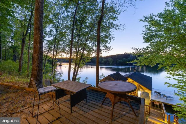 6406 CARTER LN, Mineral, VA 23117