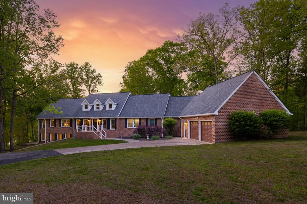 6406 CARTER LN, Mineral, VA 23117