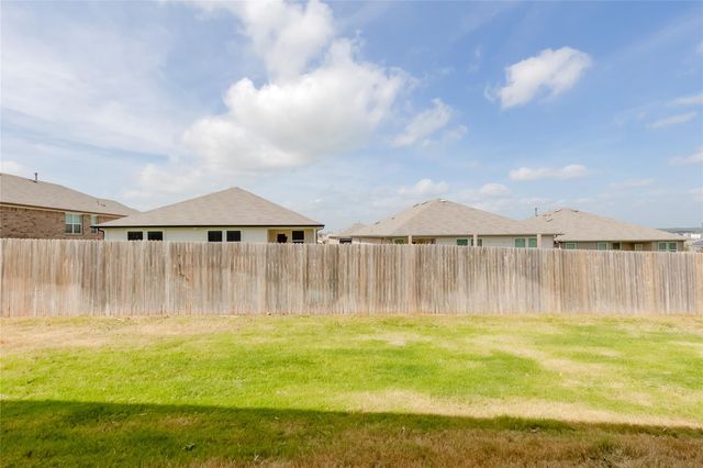 128 Mayacama LOOP, San Marcos, TX 78666