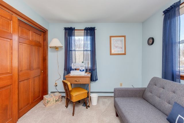 5 Cedar Grove Ave, Tyngsborough, MA 01879