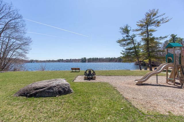 5 Cedar Grove Ave, Tyngsborough, MA 01879