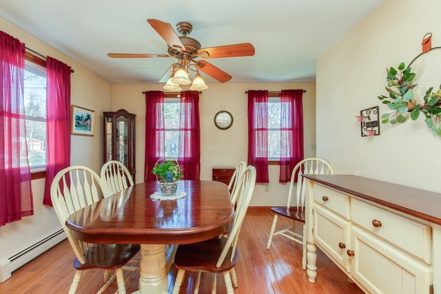 5 Cedar Grove Ave, Tyngsborough, MA 01879