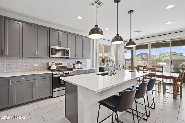 10599 W Walker Brown Drive, Marana, AZ 85653