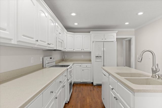 381 Big Cedar Drive, Dunlap, TN 37327