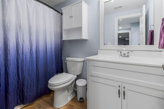 1009 N Independence Street, Pleasant Hill, MO 64080