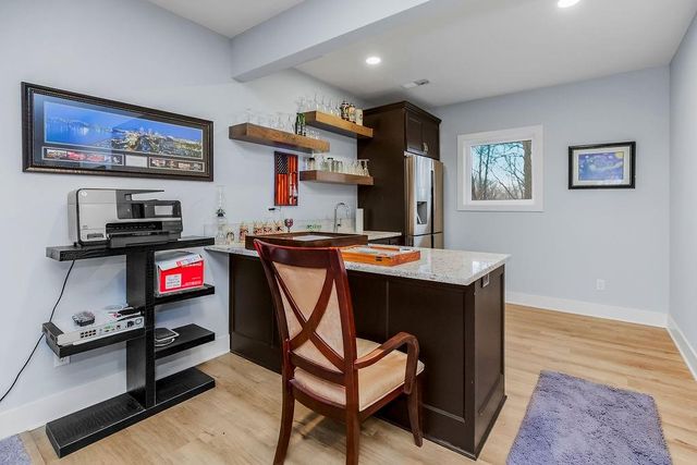 1009 N Independence Street, Pleasant Hill, MO 64080