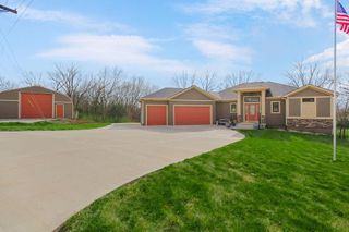 1009 N Independence Street, Pleasant Hill, MO 64080