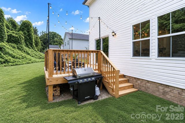 487 Kacys Way Place SE, Concord, NC 28025