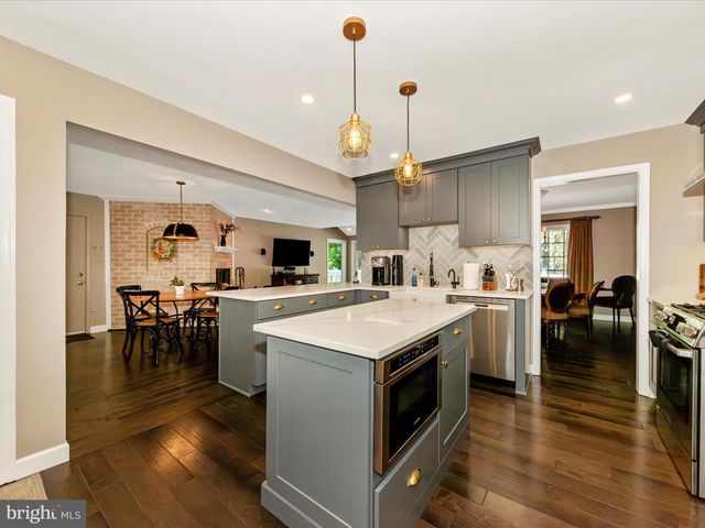 213 MIDSUMMER CIR, Gaithersburg, MD 20878