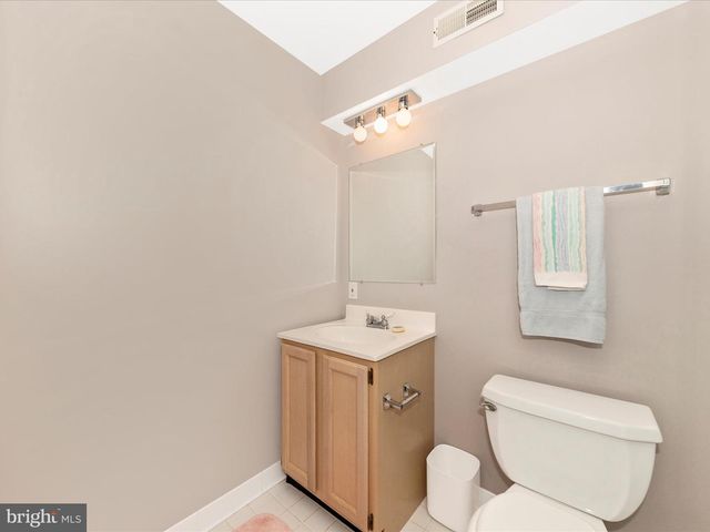 213 MIDSUMMER CIR, Gaithersburg, MD 20878