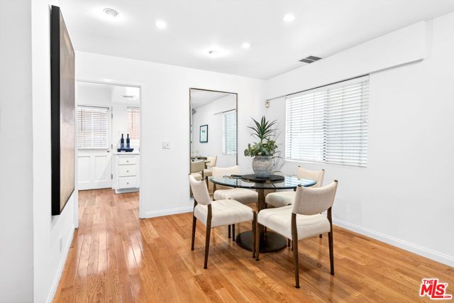 1207 California Avenue, Santa Monica, CA 90403