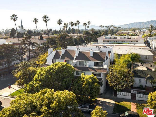 1207 California Avenue, Santa Monica, CA 90403