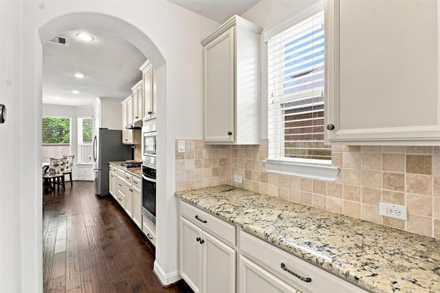 3020 Rocky Canyon Drive, Pearland, TX 77584
