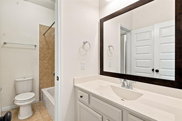 3020 Rocky Canyon Drive, Pearland, TX 77584