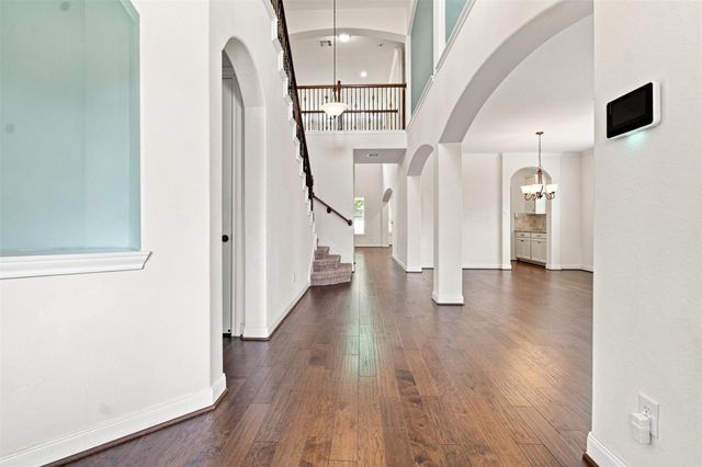 3020 Rocky Canyon Drive, Pearland, TX 77584