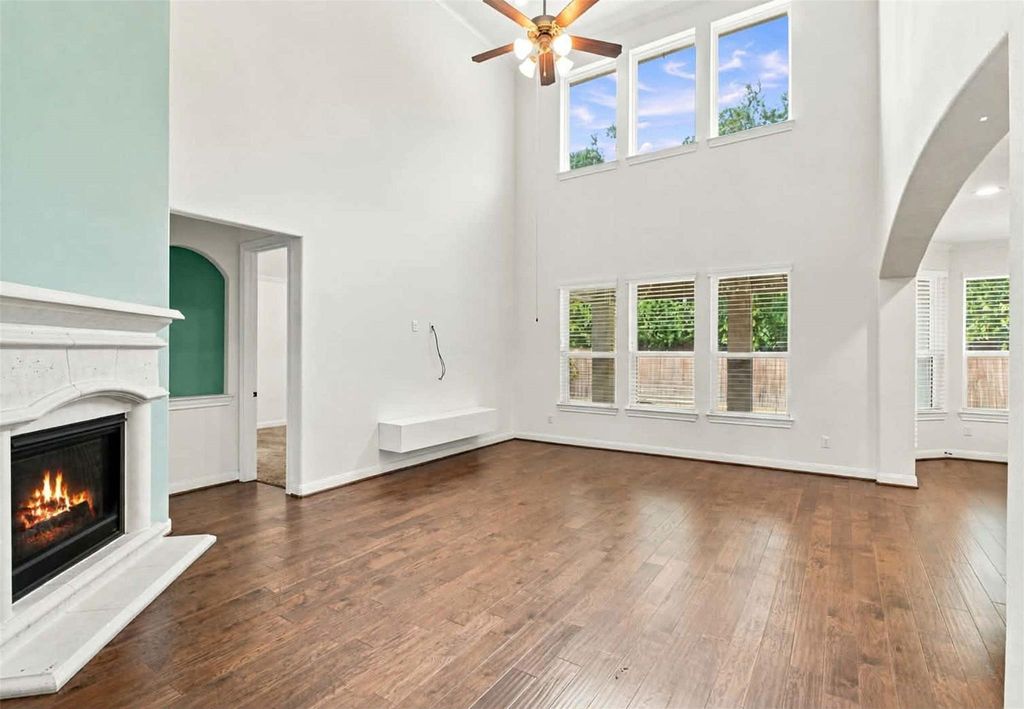 3020 Rocky Canyon Drive, Pearland, TX 77584