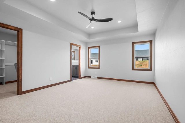 1441 CROSSROADS DRIVE, De Pere, WI 54115