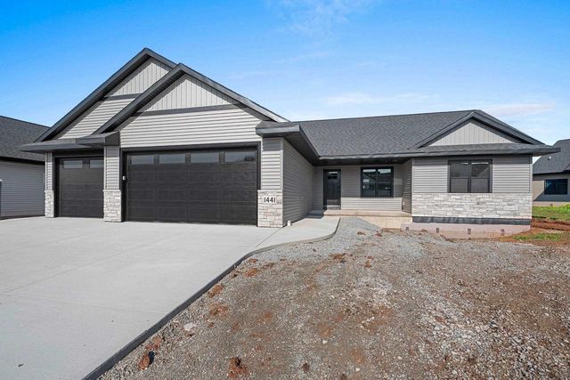 1441 CROSSROADS DRIVE, De Pere, WI 54115