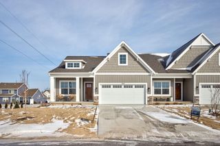 11913 Smithfield Drive, Holland, MI 49424