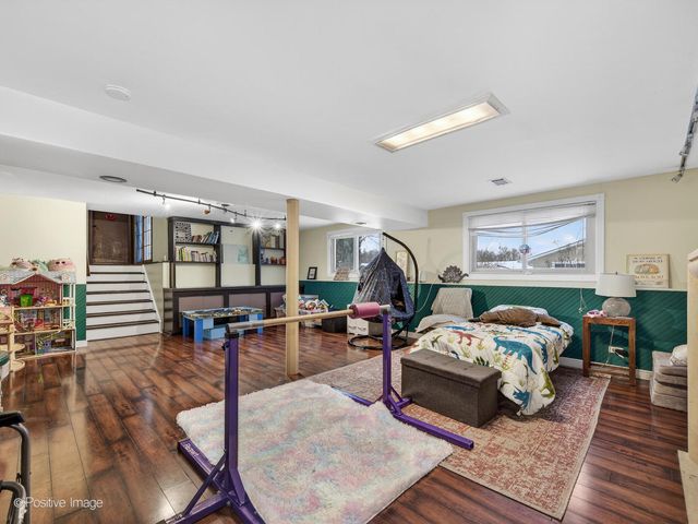 2419 59th Street, Woodridge, IL 60517