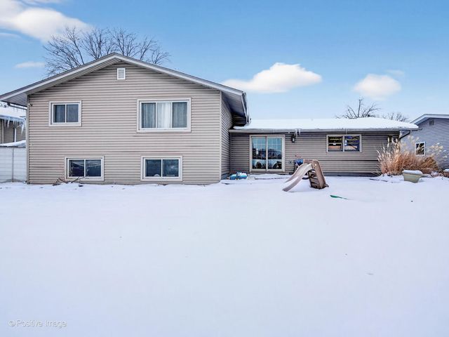 2419 59th Street, Woodridge, IL 60517