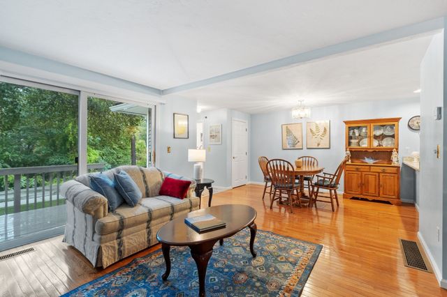175 Littleton Road B4, Chelmsford, MA 01824