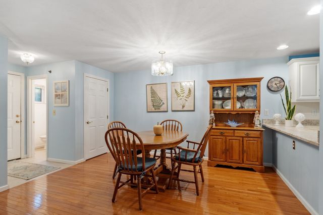 175 Littleton Road B4, Chelmsford, MA 01824