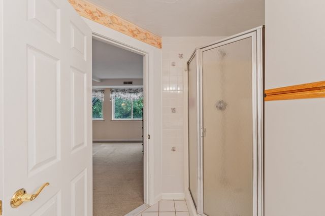 175 Littleton Road B4, Chelmsford, MA 01824