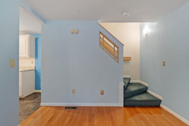 175 Littleton Road B4, Chelmsford, MA 01824