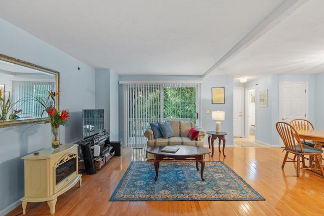175 Littleton Road B4, Chelmsford, MA 01824