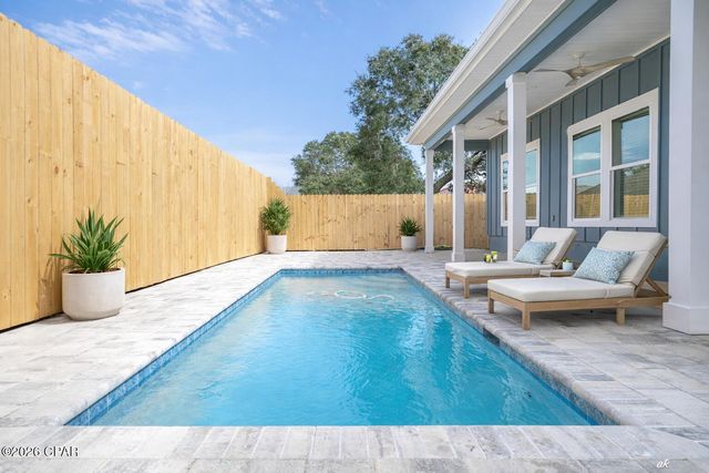 21604 Dolphin Avenue, Panama City Beach, FL 32413