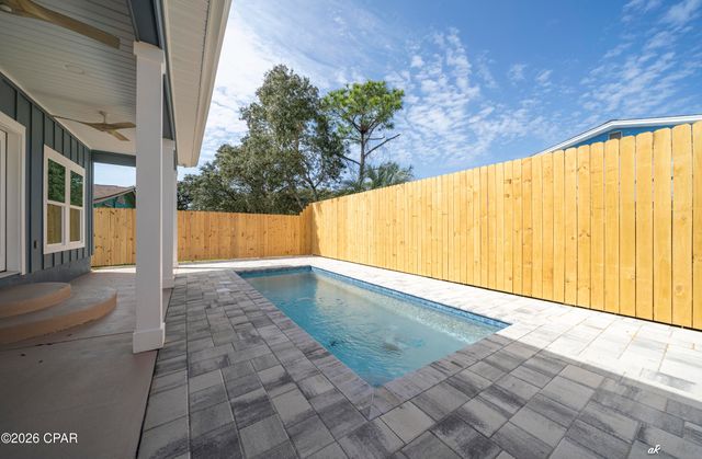 21604 Dolphin Avenue, Panama City Beach, FL 32413