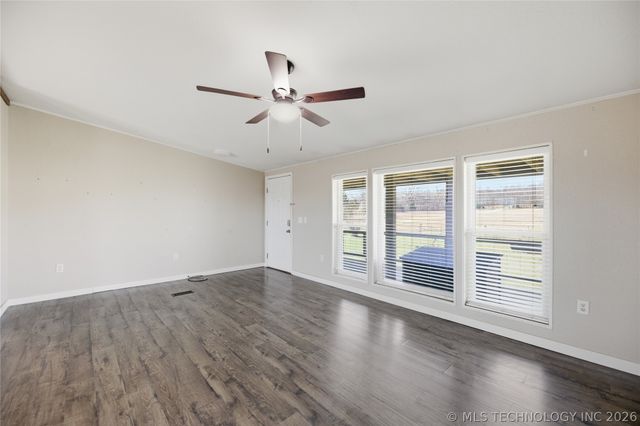 6295 S 481st West Avenue W, Jennings, OK 74038